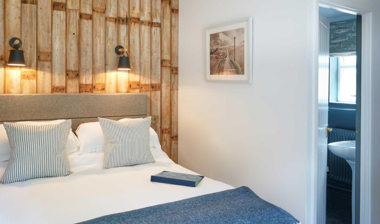Bed and Breakfast Bird & Carter Fonthill Fonthill Bishop Экстерьер фото